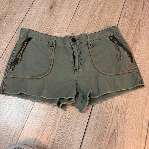 American Eagle Army Green Cargo Shorts 100% Cotton Zippered Pockets - Picture 1 of 7